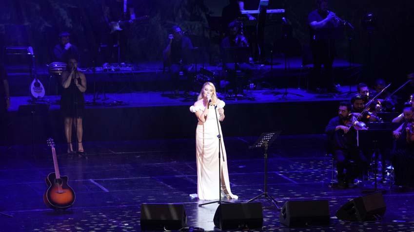 AKM Kayahan’ın müzikleriyle çınladı 4 akm kayahanin muzikleriyle cinladi 2 qVJXeqRs