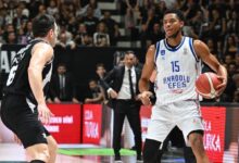 anadolu efes pj dozier ile mukavele uzatti RPdgka5l