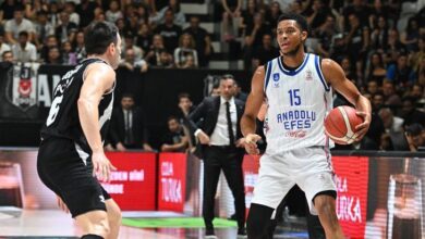 anadolu efes pj dozier ile mukavele uzatti RPdgka5l
