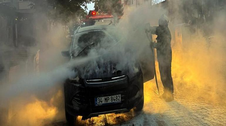 Avcılar'da seyir halindeki cip bir anda alev aldı 2 avcilarda seyir halindeki cip bir anda alev aldi 0 5Y9LlFuv