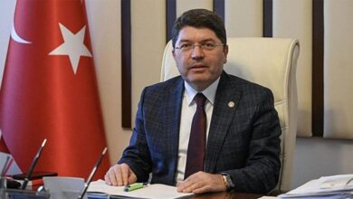 bakan tunc hsk uyeleriyle bir ortaya geldi yIp2KXsV