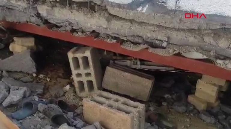 Batman'da bir binada balkon çöktü! 3 meyyit, 7 yaralı 2 batmanda bir binada balkon coktu 3 meyyit 7 yarali 0 r6YMgeJg