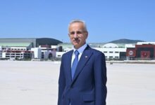 bayramda havayoluna 365 ek sefer bakan uraloglu tedbirleri acikladi ASjJlZIp