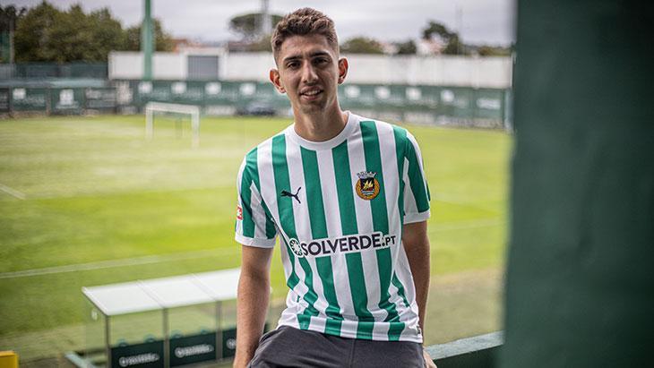 Beşiktaş'a transfer müjdesi! Resmen bildirildi, işte kasaya girecek sayı 1 besiktasa transfer mujdesi resmen bildirildi iste kasaya girecek sayi kNryk7iF