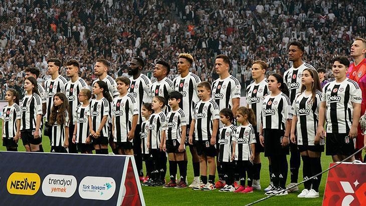 Beşiktaş'ta yaprak dökümü! Takım sil baştan 1 besiktasta yaprak dokumu takim sil bastan dC5DHFLy