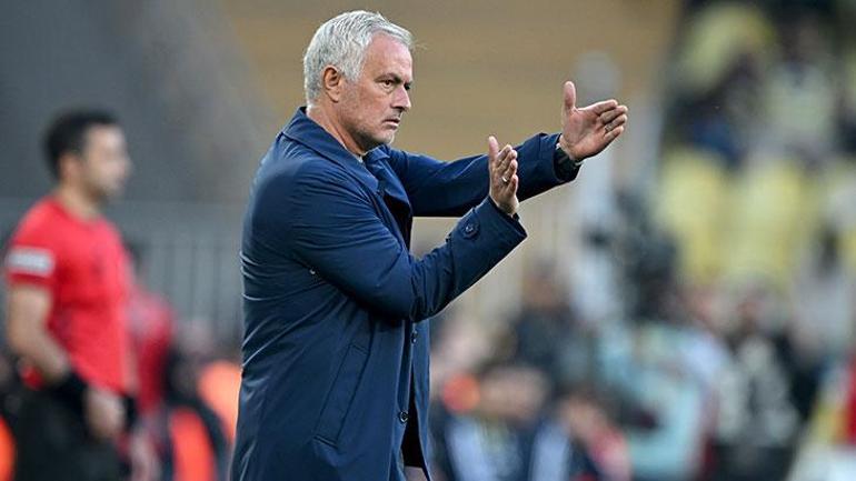 Buffon'dan Jose Mourinho'ya İtalya vetosu! Nedeni ortaya çıktı 2 buffondan jose mourinhoya italya vetosu nedeni ortaya cikti 0 T7C8v5nj