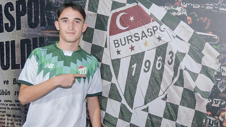 Bursaspor'da iki iç transfer resmen açıklandı 1 bursasporda iki ic transfer resmen aciklandi 4ulm7A3n