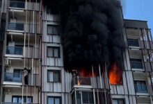 canakkalede site yangini 10 kisi hastaneye kaldirildi KWJVpXXz