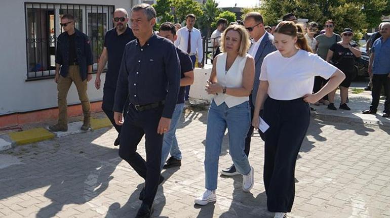 CHP Genel Başkanı Özel , YKS'ye giren Ferdi Zeyrek'in kızı Irmak'ı bugün de yalnız bırakmadı 2 chp genel baskani ozel yksye giren ferdi zeyrekin kizi irmaki bugun de yalniz G4sAbfJD