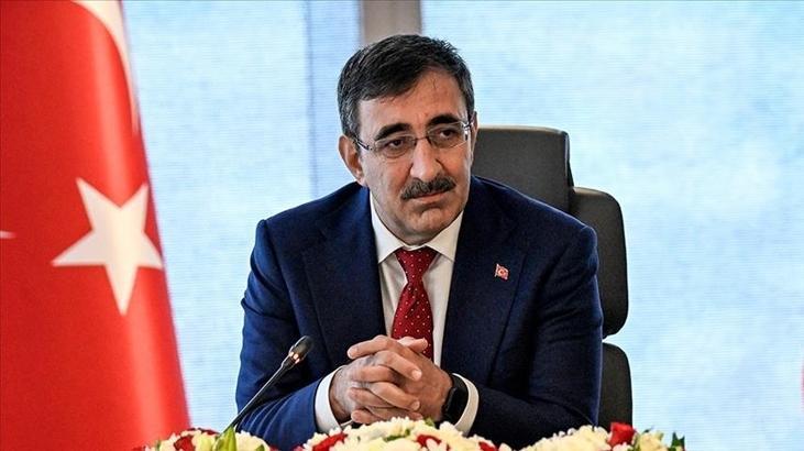 Cumhurbaşkanı Yardımcısı Yılmaz, KKTC'de: Bu Ada'nın kalkınmaya, refaha, yatırıma muhtaçlığı var 1 cumhurbaskani yardimcisi yilmaz kktcde bu adanin kalkinmaya refaha yatirima muhtacligi var lKAjJVaR