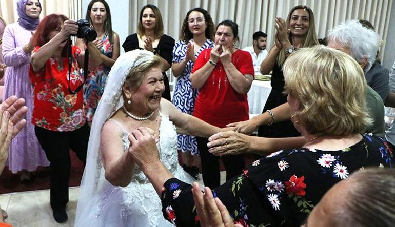 Damatsız düğün yapmıştı! Sümbül teyzenin ağaçlık alanda cansız vücudu bulundu 5 damatsiz dugun yapmisti sumbul teyzenin agaclik alanda cansiz vucudu bulundu 3