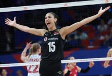 deniz uyanik bu atmosferde oynamak sahiden zor nuAQJlTC