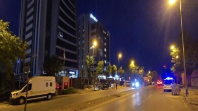 dilan polatin mudafaasina hastane onunde silahli taarruz tK928gbL
