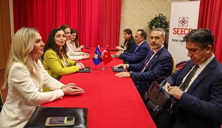 Dışişleri Bakanı Hakan Fidan, Kosova Cumhurbaşkanı Osmani ile görüştü 2 disisleri bakani hakan fidan kosova cumhurbaskani osmani ile gorustu 0 rcdfiN7X