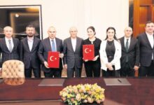 dogubayazita okul ve otel yapiyor U8gVuhOW