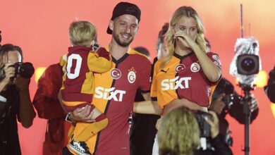 dries mertens kramponlarini asma karari aldi XgGh3wRK