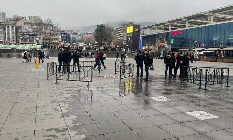 Düzmece bayan hesabıyla amcasını tuzağa düşürdü! Müthiş cinayette yeni ayrıntılar 1 duzmece bayan hesabiyla amcasini tuzaga dusurdu muthis cinayette yeni ayrintilar DytI5iOD