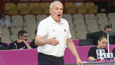 ekrem sad uzgun hayal kirikligi yasiyorum kvHMK9XK