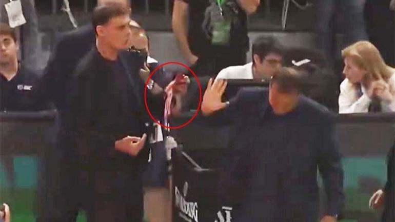 Ergin Ataman diskalifiye edildi! Yunan derbisinde yeniden olay 2 ergin ataman diskalifiye edildi yunan derbisinde yeniden olay 0 RQd3Bnm3