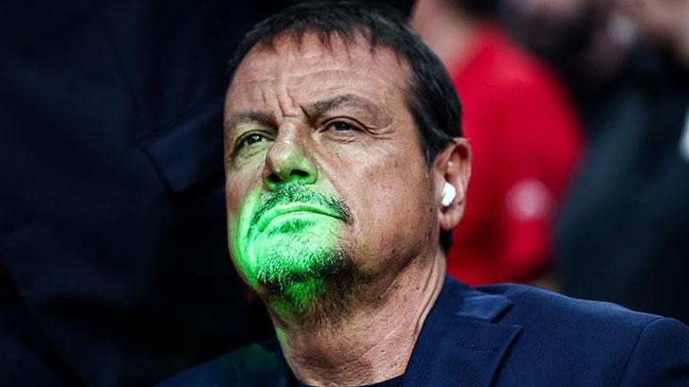 Ergin Ataman zahmetten çıktı! Basın toplantısını terk etti 2 ergin ataman zahmetten cikti basin toplantisini terk etti 0 E9q9jOvG