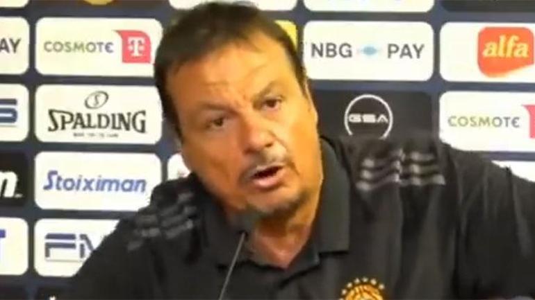 Ergin Ataman zahmetten çıktı! Basın toplantısını terk etti 3 ergin ataman zahmetten cikti basin toplantisini terk etti 1