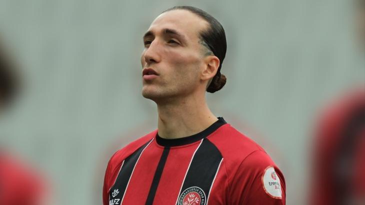 Fatih Karagümrük, Atakan Çankaya ile mukavele uzattı! 1 fatih karagumruk atakan cankaya ile mukavele uzatti wahHjJEI