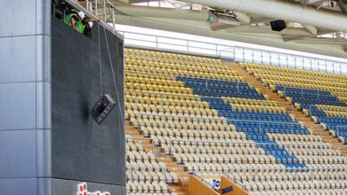 fenerbahce stadindaki scoreboardlar yenileniyor KqAj9yPj