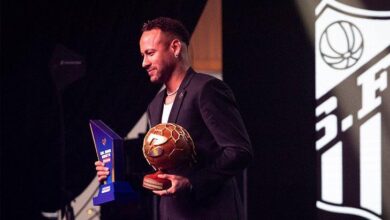 fenerbahcenin gozdesine 20 milyon dolar evHVUC2s