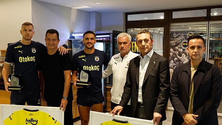 Fenerbahçe'nin yıldız ismine Premier Lig'den talip çıktı! 2 fenerbahcenin yildiz ismine premier ligden talip cikti 0 Fu8SFB4G