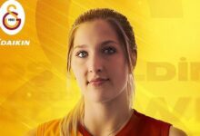 galatasaray kaja grobelnayi renklerine katti WC2WkevC