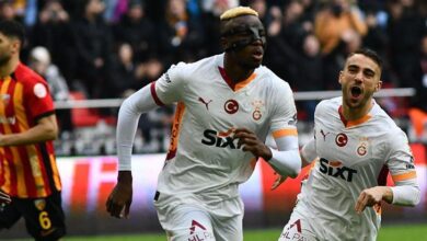 galatasaraydan osimhene mesaj masaya gel konusalim spZIXFVf