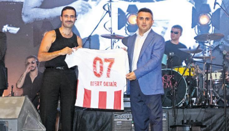 Gençleri mest etti 1 gencleri mest etti wWvKDKuW