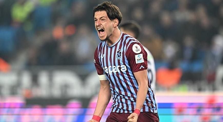 Göztepe’de Enis Destan sesleri