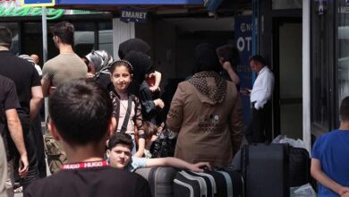 hava alani kapandi ulkelerine donmek isteyen iranlilar otogara akin etti SewwkDE9