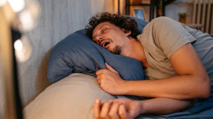 Horlamayı lisanınızla durdurun! 3 gecede tesir ediyor, yatmadan 30 saniye evvel yapın 7 horlamayi lisaninizla durdurun 3 gecede tesir ediyor yatmadan 30 saniye evvel yapin 5 EljOll24