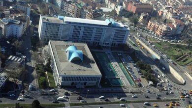 ibb yolsuzluk sorusturmasinda gozaltina alinan 2 kuskulu adliyede 5lIDmALg