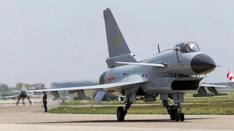 İran gözünü J-10'a dikti, Nasırzade Çin'e uçtu! Pes dedirten İsrail benzerliği 3 iran gozunu j 10a dikti nasirzade cine uctu pes dedirten israil benzerligi 1 bJYPztWB