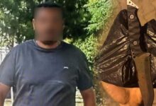 izmirde dehset kabahat makinesi kades ihbarina gelen polisi bicakladi 98l3rXmx