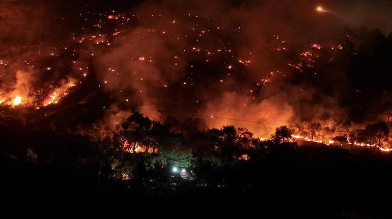 İzmir'deki orman yangınında 2'nci gün! Vatandaşlar tahilye edildi 2 izmirdeki orman yangininda 2nci gun vatandaslar tahilye edildi 0 bTjZFDaJ