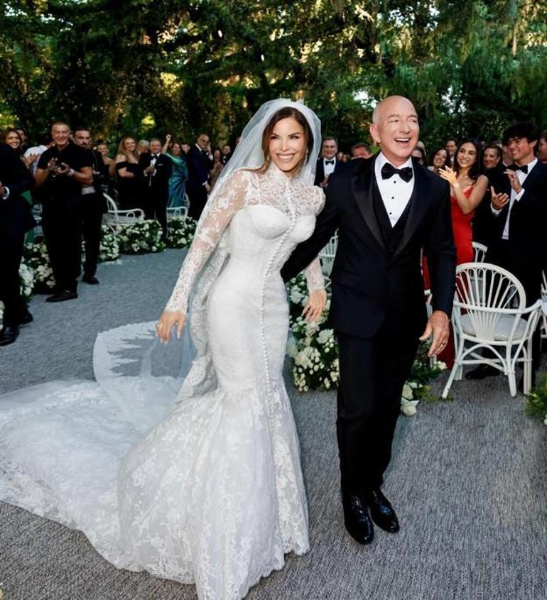 Jeff Bezos ve Lauren Sanchez evlendi! Hiç beklemeden soyadını değiştirdi 8 jeff bezos ve lauren sanchez evlendi hic beklemeden soyadini degistirdi 6 ZhjLbKLb