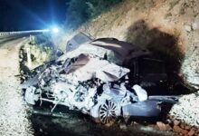 konyada yolcu otobusu ile araba carpisti meyyit ve yaralilar var M9MLmXpk