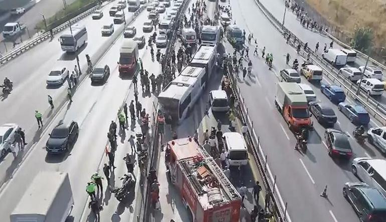 Küçükçekmece'deki metrobüs kazasına ait davada sürücünün sözü ortaya çıktı: Herkesin başına gelebilirdi 3 kucukcekmecedeki metrobus kazasina ait davada surucunun sozu ortaya cikti herkesin basina gelebilirdi 1