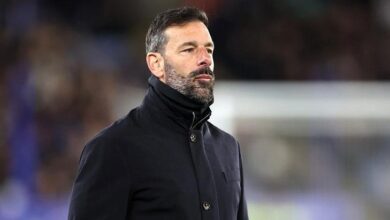 leicester cityde rud van nistelrooy devri sona erdi H82x2Yj7