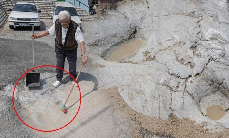 mahalledeki 452 yillik gizemli iz 11 yasinda geldim 65 yildir her gun tipki yeri B2U4f7zE