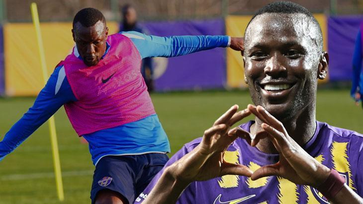 Mame Thiam, Fenerbahçe'nin transferini açıkladı! 'En kısa vakitte imzalayacaklar' 1 mame thiam fenerbahcenin transferini acikladi en kisa vakitte imzalayacaklar L8rFJc85