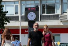 meteorolojiden ihtar ustune uyari termometreler 41 dereceyi gosterdi 4SVSbVEX