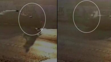 motosiklet arabaya ok uzere saplandi meyyit ve yaralilar var sYbGPSMj