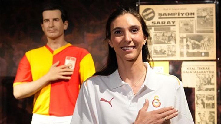 Naz Aydemir Akyol Galatasaray'a imzayı attı! Resmen açıklandı 1 naz aydemir akyol galatasaraya imzayi atti resmen aciklandi QJAYCkSh