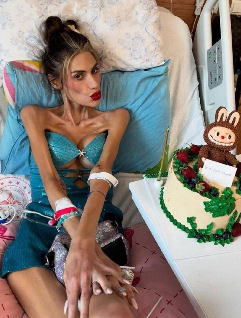 Nihal Candan hayatını kaybetti! internet fenomeni 23 kiloya kadar düşmüştü 2 nihal candan hayatini kaybetti internet fenomeni 23 kiloya kadar dusmustu 0 urJqCkBV