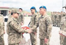 orgeneral bayraktaroglu mehmetcik ile bayramlasti HghJcsJK